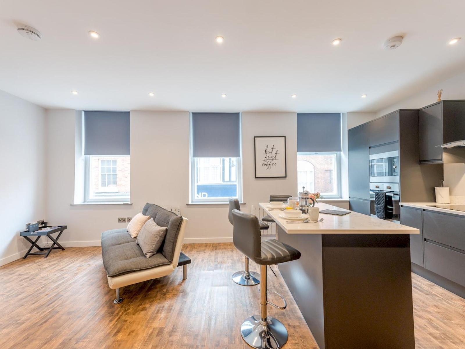 Pass The Keys 5A One Bedroom Modern Town Centre Apartment Shrewsbury Exterior photo